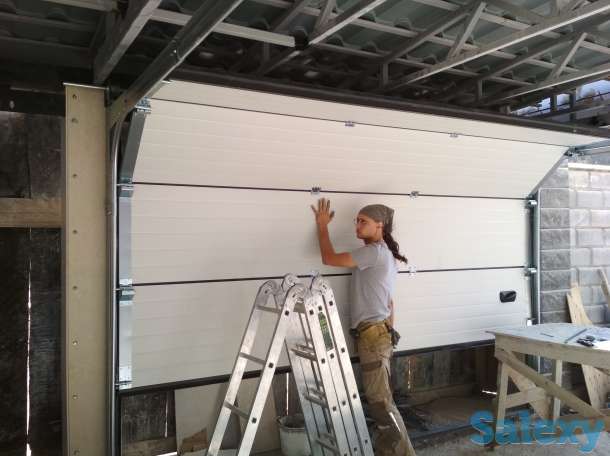 Установка \ монтаж секционных ворот, фотография 2