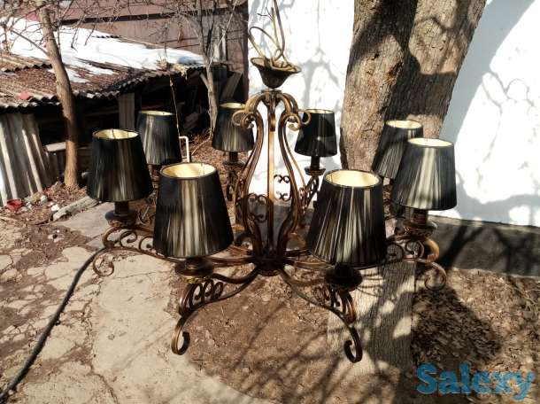 Кованная люстра для большой комнаты, фотография 2