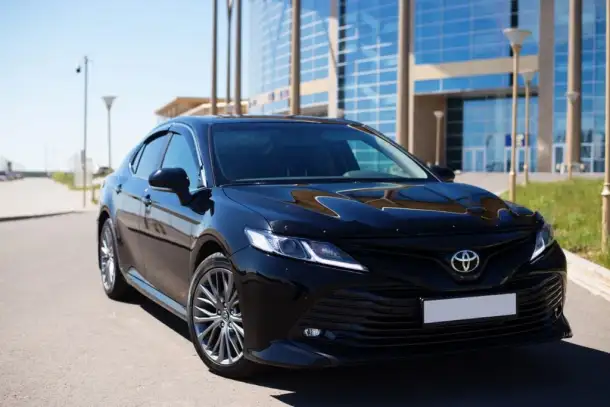 Срочно TOYOTA CAMRY 70 продам!, фотография 1
