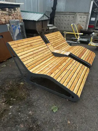 Уличные шезлонги, фотография 2