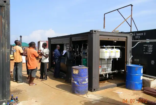 Установки модификации битумов полимерами и установки производства водно-битумных эмульсий, праймеров, подгрунтовок, фотография 1