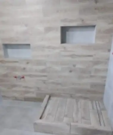 услуги по работе с кафелемработа по кафелю, фотография 1