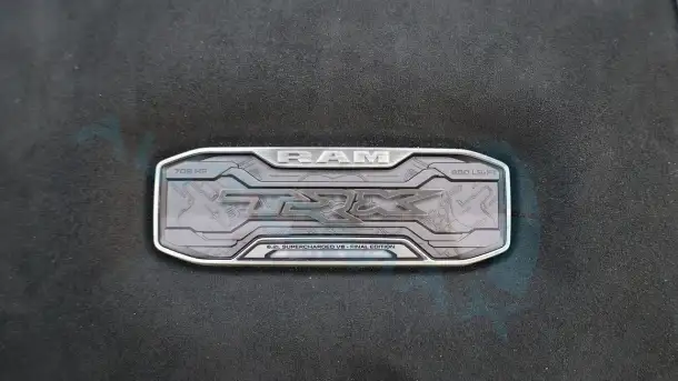 2024 RAM 1500 TRX CREW CAB 4x4 6.2L V8 SRT 0KM, фотография 3