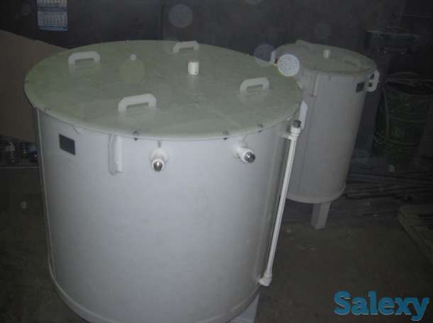 Пластиковые емкости, фотография 2