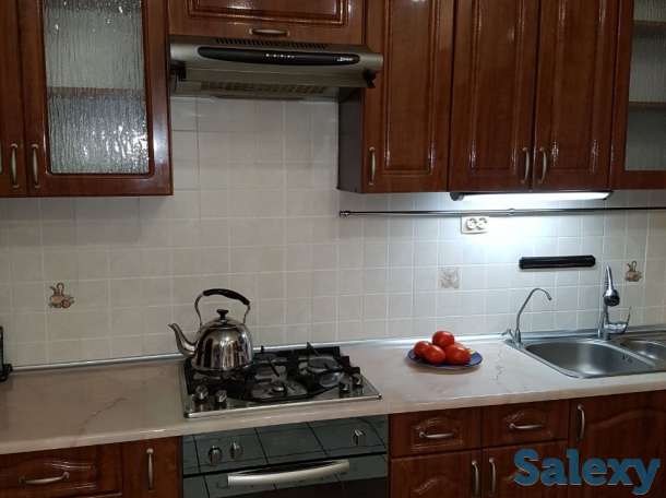 Продам очень красивый кухонный гарнитур, фотография 2