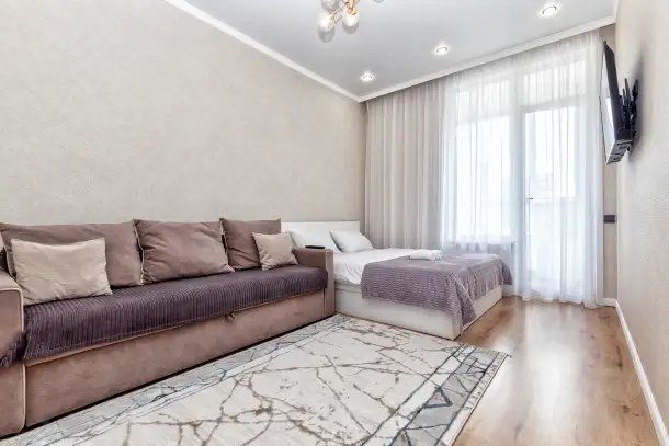 Уютная квартира в ЦЕНТРЕ г.Астана рн ХАНШАТЫРА, фотография 2