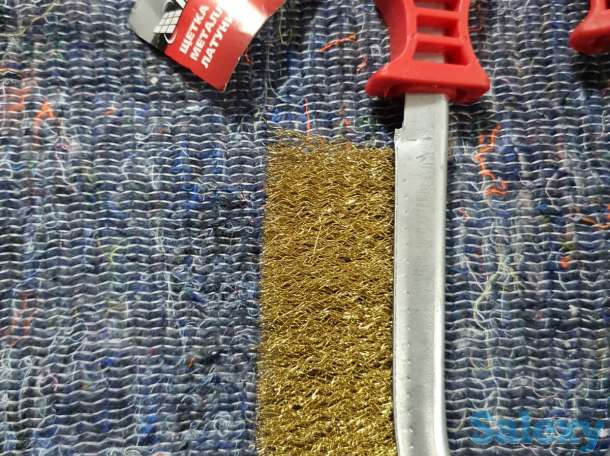 Щетка металлическая оцинкованная, дерев и пластиковая ручка MATRIX, фотография 5