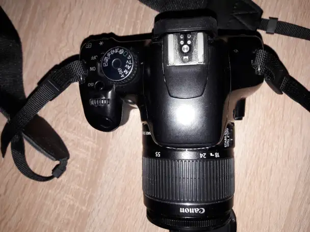 Зеркальный фотоаппарат Canon EOS 450D, фотография 5