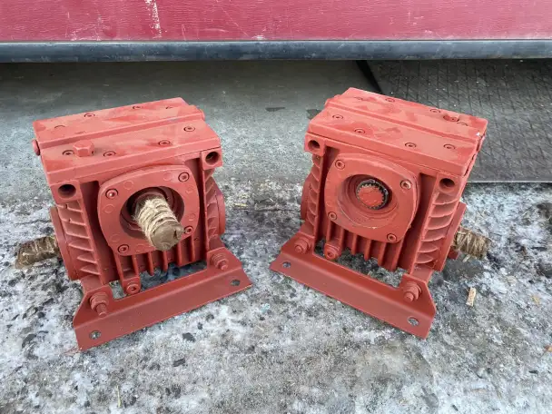Редукторы, насосы, тормоза, электродвигатели, фотография 4