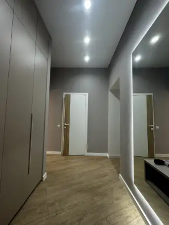 Уютная квартира в новом доме в центре города, Исаева 71, фотография 4