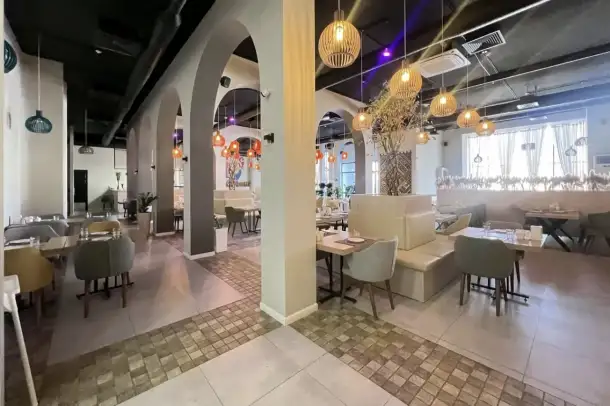 Семейный ресторан, фотография 1