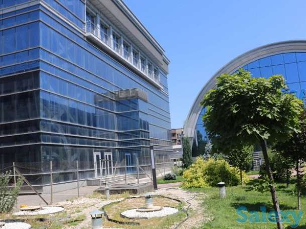 На продажу выставлен многофункциональный гостиничный центр «Хан Тенгри», фотография 2