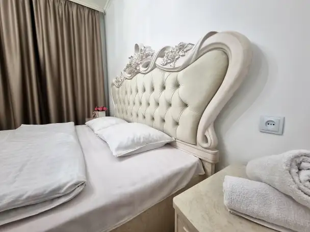 Очень уютная квартира рядом с посольством США, Жолдасбекова 18, фотография 9