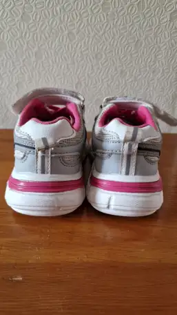 Продам кроссовки весна-лето, фотография 2