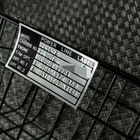 Изготовление шильдиков, бирок, наклеек на авто, фотография 4