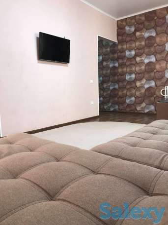 1-комнатная квартира, 40 м², 5 этаж посуточно, 11-й мкр 30, фотография 3