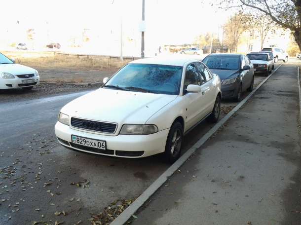 Продаю СРОЧНО Audi A4, фотография 1