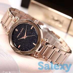 Эксклюзивные женские часы в наборе с браслетами, фотография 7