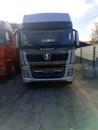 тягач, фотография 1