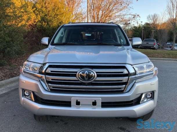 Toyota Land Cruiser 2017 model, фотография 2