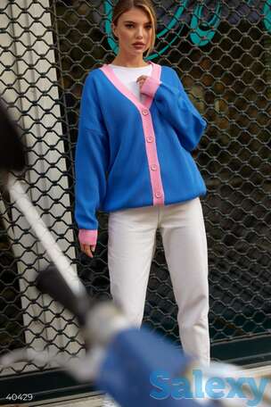 Синий кардиган с розовой окантовкой, фотография 1
