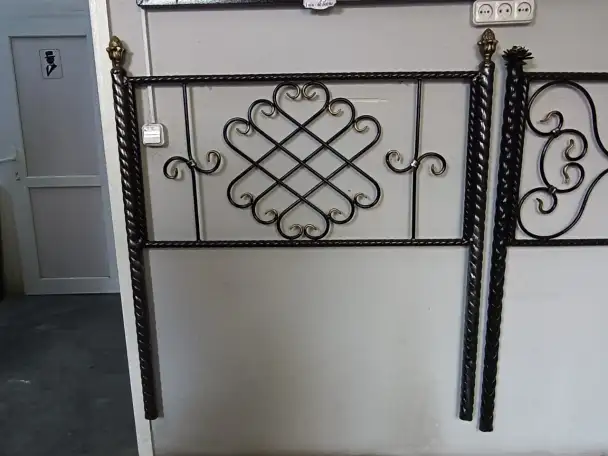 Кованные оградки, фотография 9