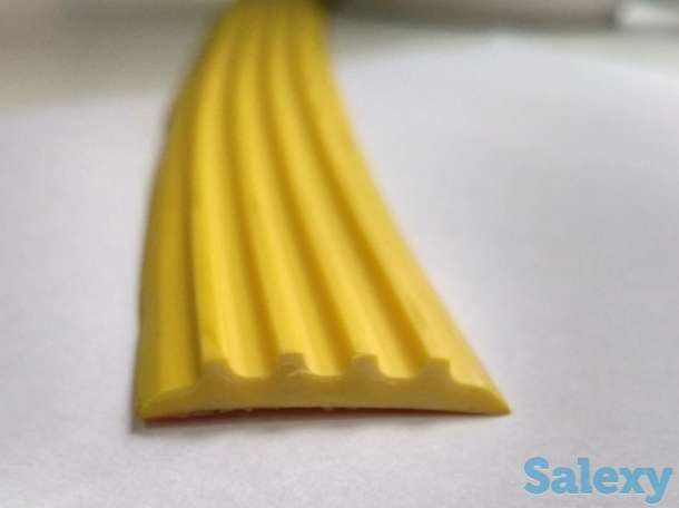 Тактильная лента, тактильная плитка, фотография 3