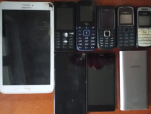 распродажа простушки планшет nokia redmi samsung urban, фотография 1