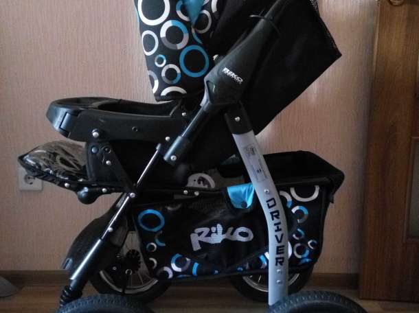 Продам коляску 25.000 тг. Торг., фотография 3