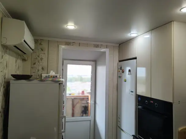 Продам 3х комнатную квартиру . Малайсары батыра 35.Суворова, фотография 10