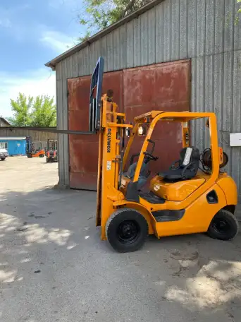 Вилочный погрузчик Komatsu FG20T-16 из Японии, фотография 2