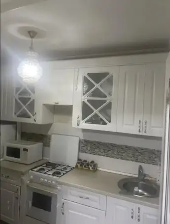 Сдам 1 комн квартиру со свежим дорогим капитальным евроремонтом. Дорогая новая мебель, делали для себя поэтому не жалели, фотография 3