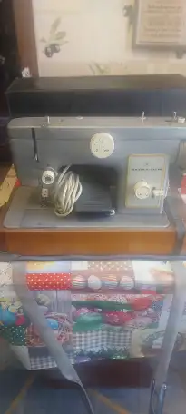 Продам Швейную машинку Срочно, фотография 1