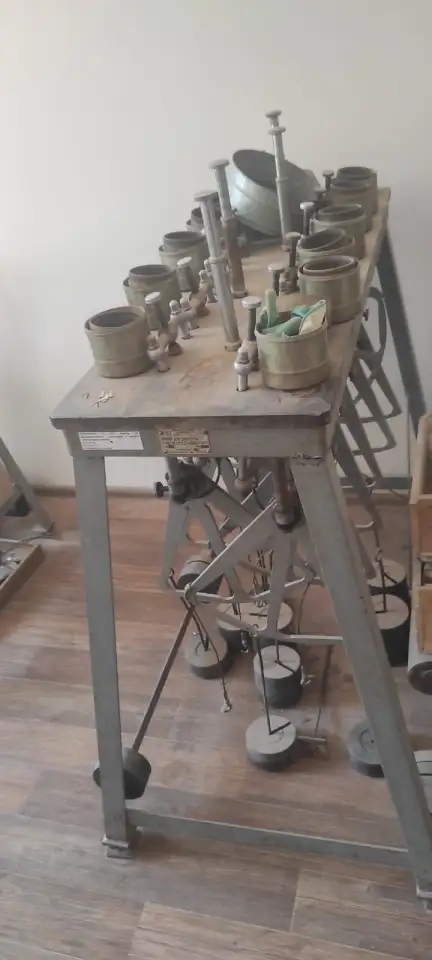 Прибор для уплотнения грунтов перед сдвигом, фотография 1