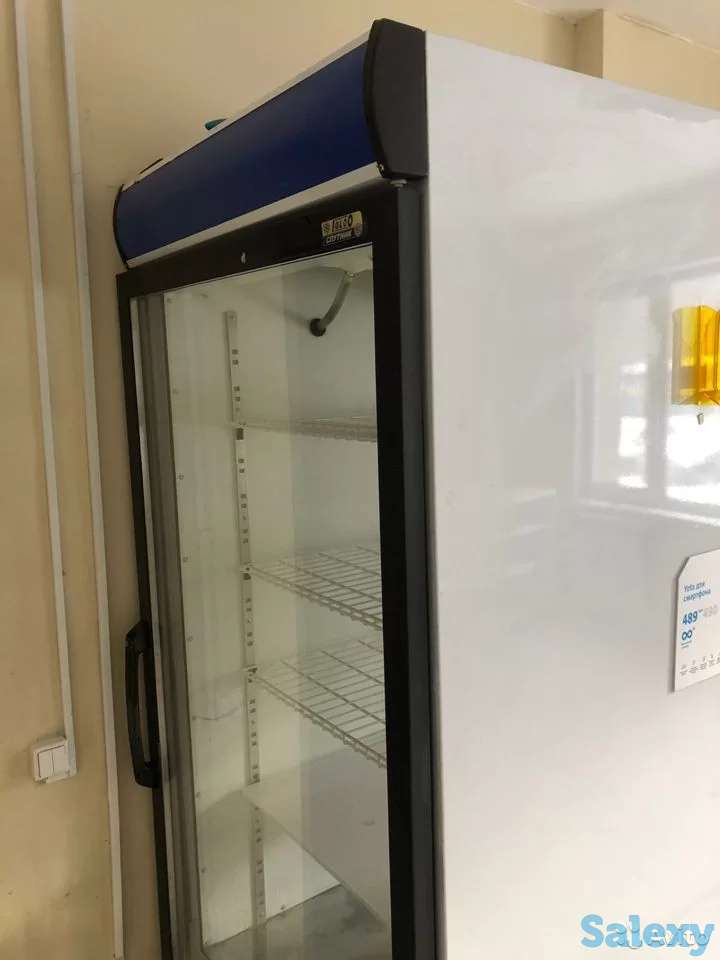 Кондитерская витрина, фотография 1