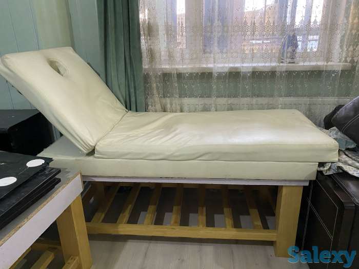 Продам кушетку массажную в хорошем состоянии, фотография 1