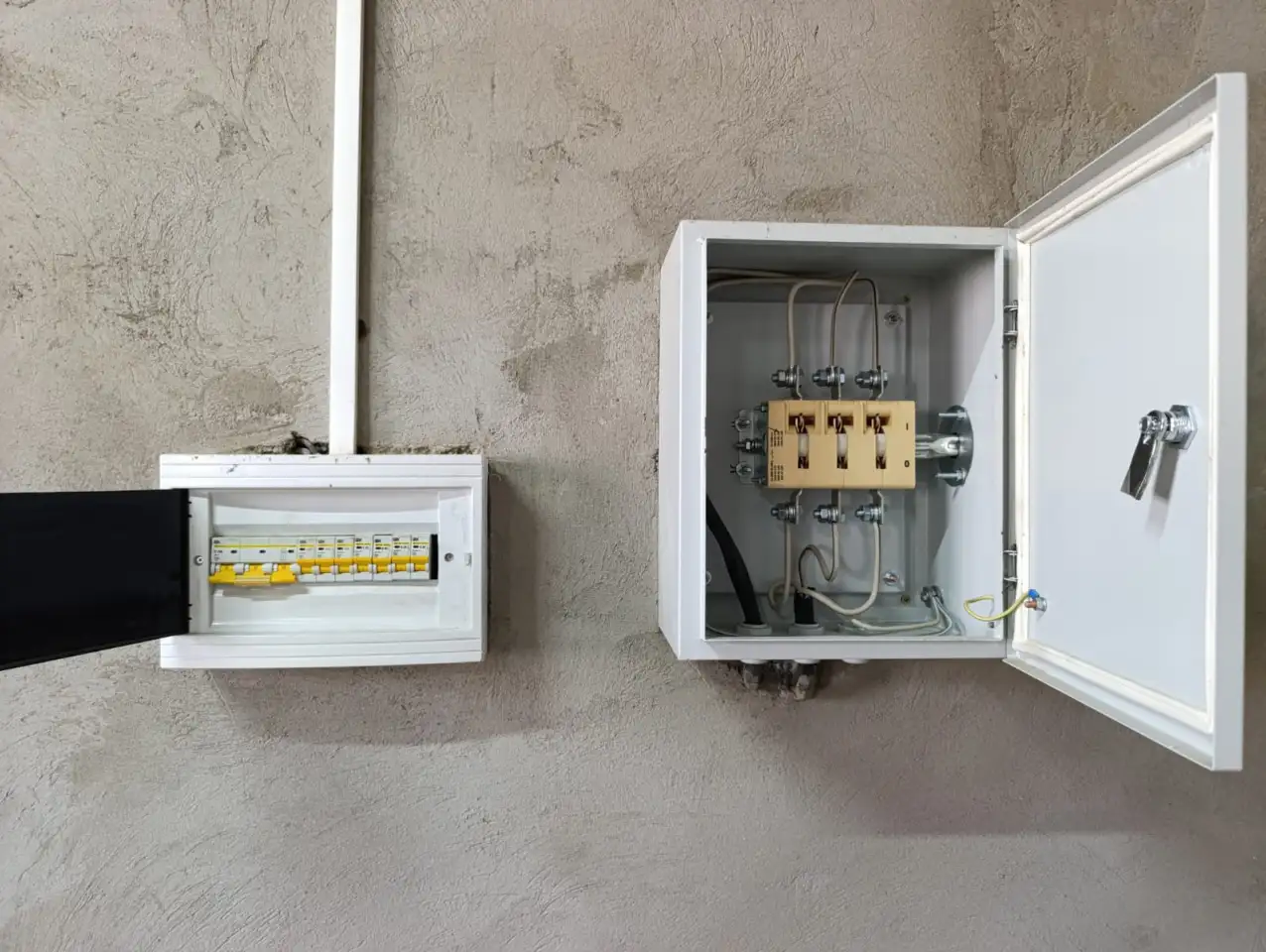 Сдается в аренду под склад участок с помещением, Абайский район, мкр. Бозарык, ул.Аккут 37, фотография 3