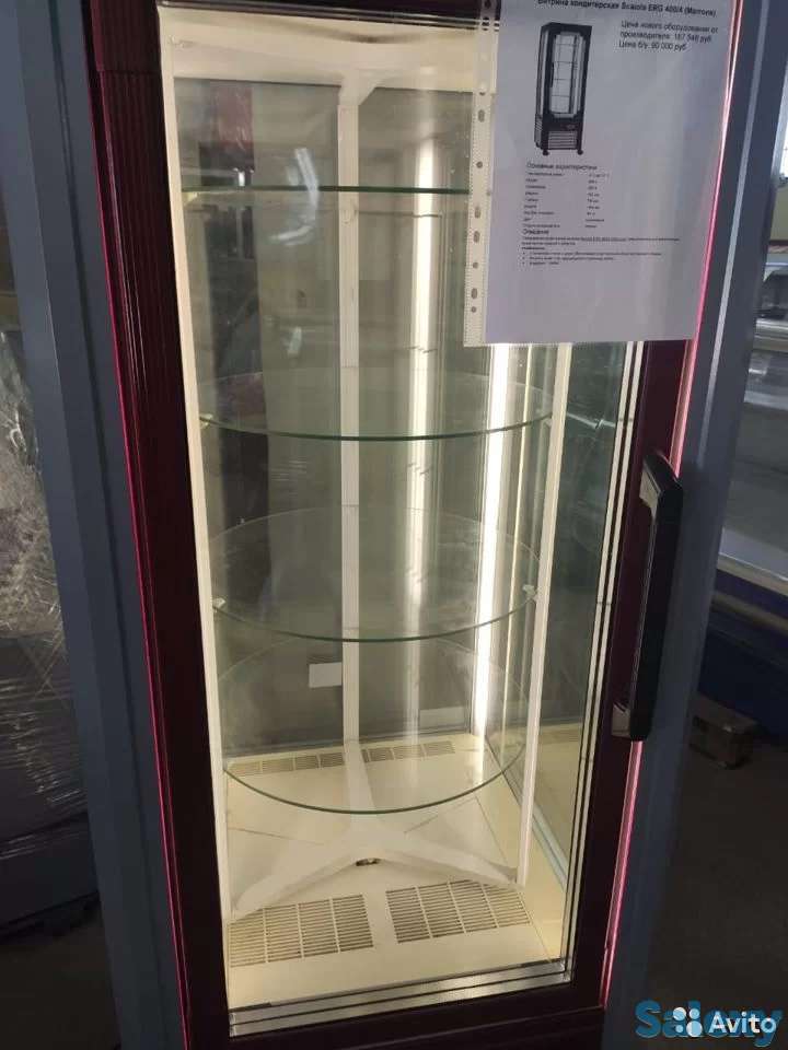 Витрина кондитерская Скайола, фотография 1