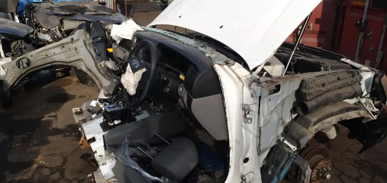 Авторазбор на Toyota Land Cruizer 100., фотография 3