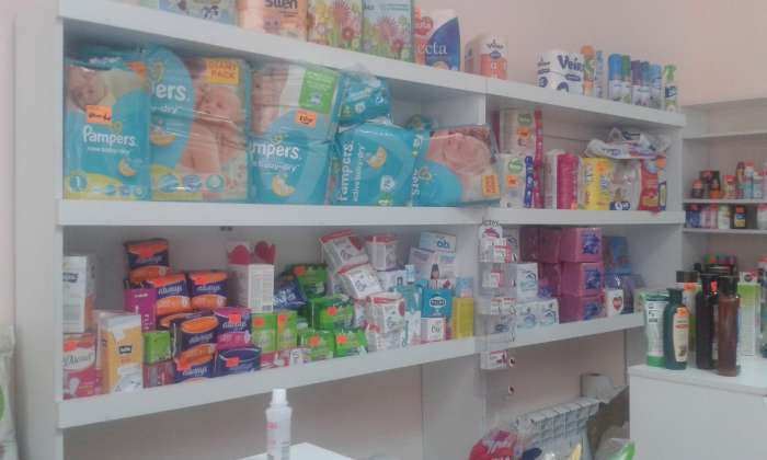 продаю стеллажи и витрины, фотография 3