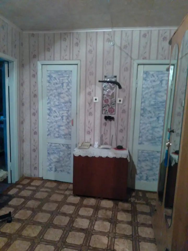 Продается недорого 3-х комнатная квартира в п.Тобол, фотография 1