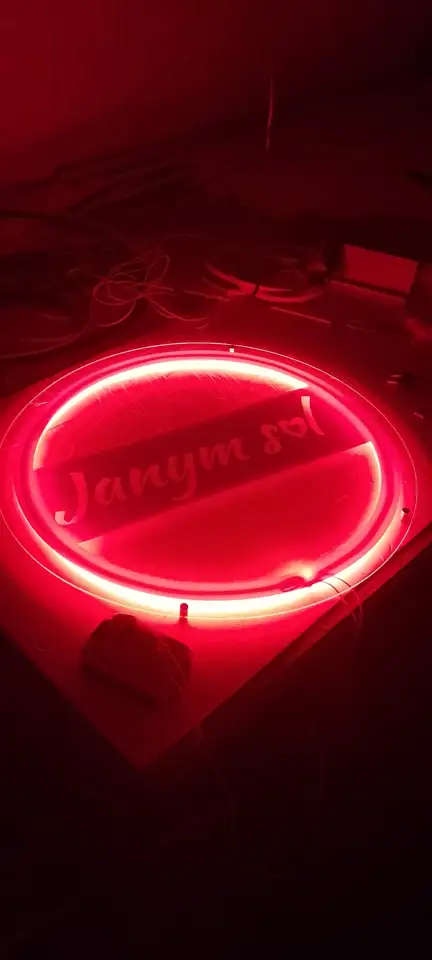 Изготовление вывесок из гибкого неона, фотография 6