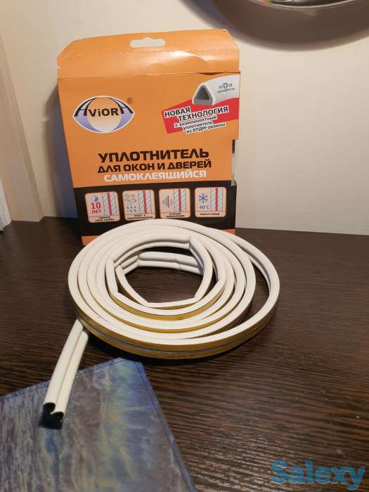 Уплотнитель для окон самоклеящийся Р профиль 6 метров, фотография 3