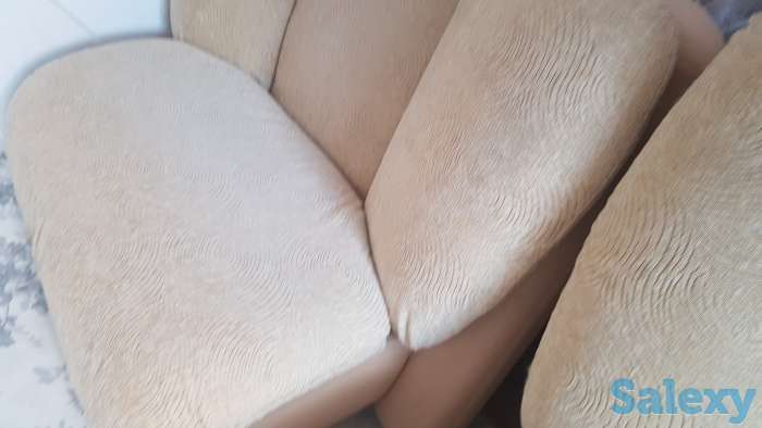 Диван и кресло, фотография 2