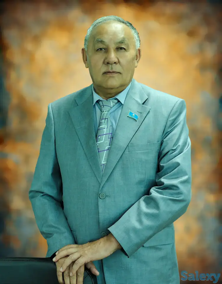 Портреты на заказ, семейные на холсте с багетом, цена договорная, фотография 3