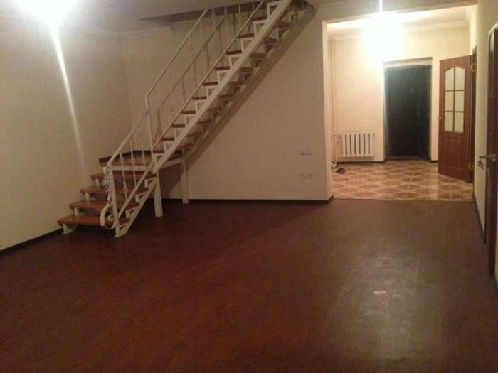 Продается кирпичный дом в двух уровнях. , фотография 5