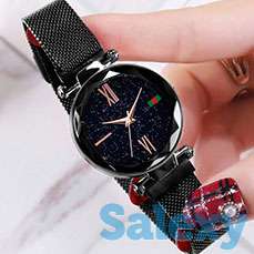 Эксклюзивные женские часы в наборе с браслетами, фотография 2