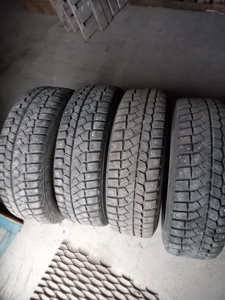 Продам зимнюю резину, фотография 1