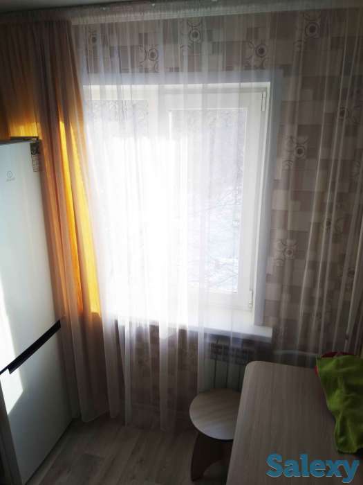 Продам 1,5-комнатную квартиру, 3/4 этаж, угловая с балконом, 32 кв. м. Район ДКМ, фотография 2