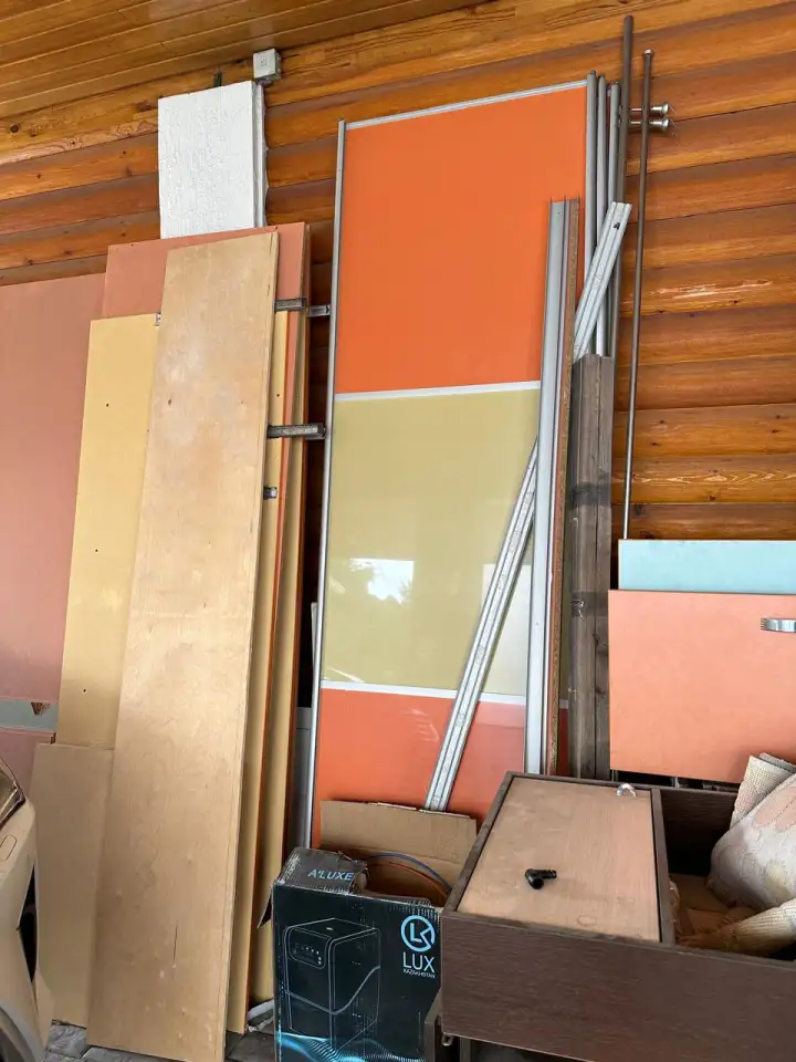 Шкаф-купе в разобранном виде, фотография 1